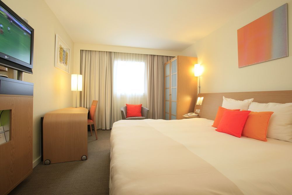 Novotel Nantes Centre Bord De Loire Exteriér fotografie